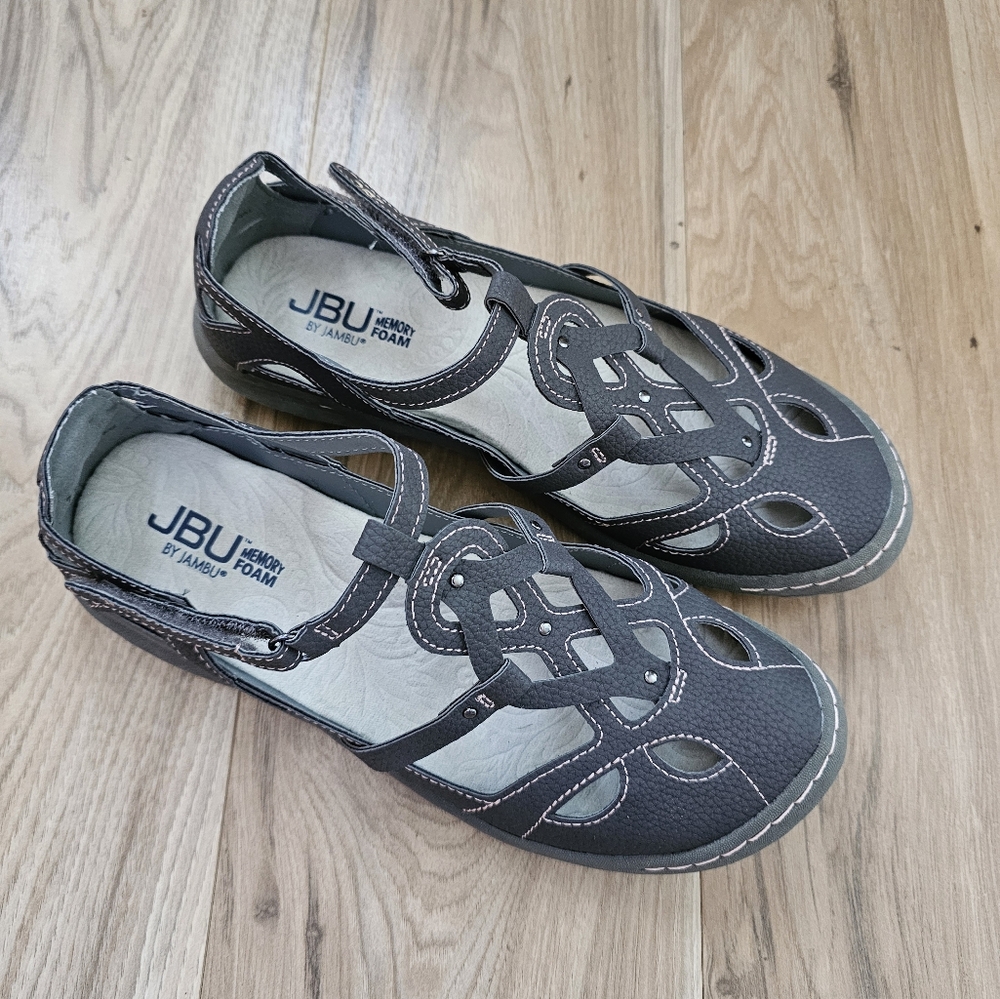 JBU Women's Gray / Pink Stich  Cutout Design Memor Foam Insoles  Size 7.5
